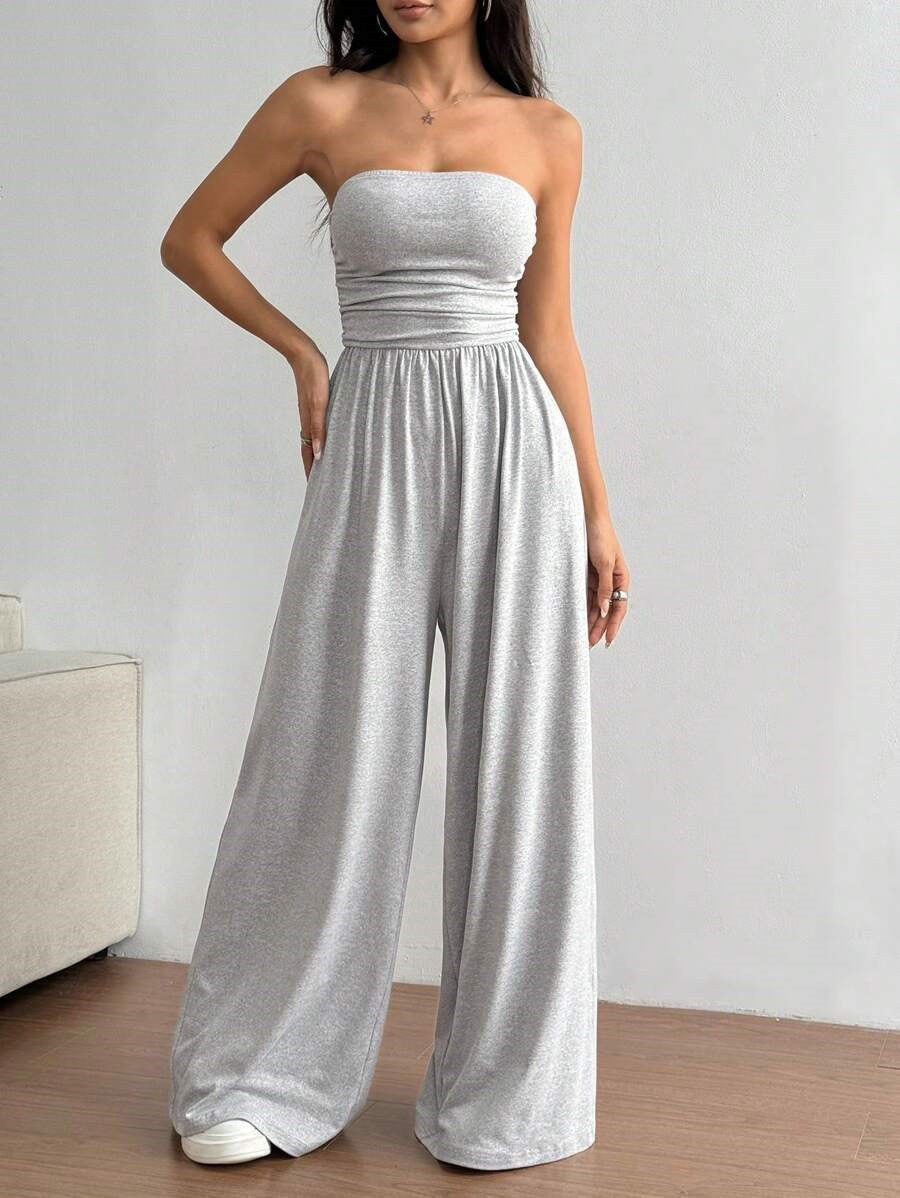High-waisted Pants With A Tube Top